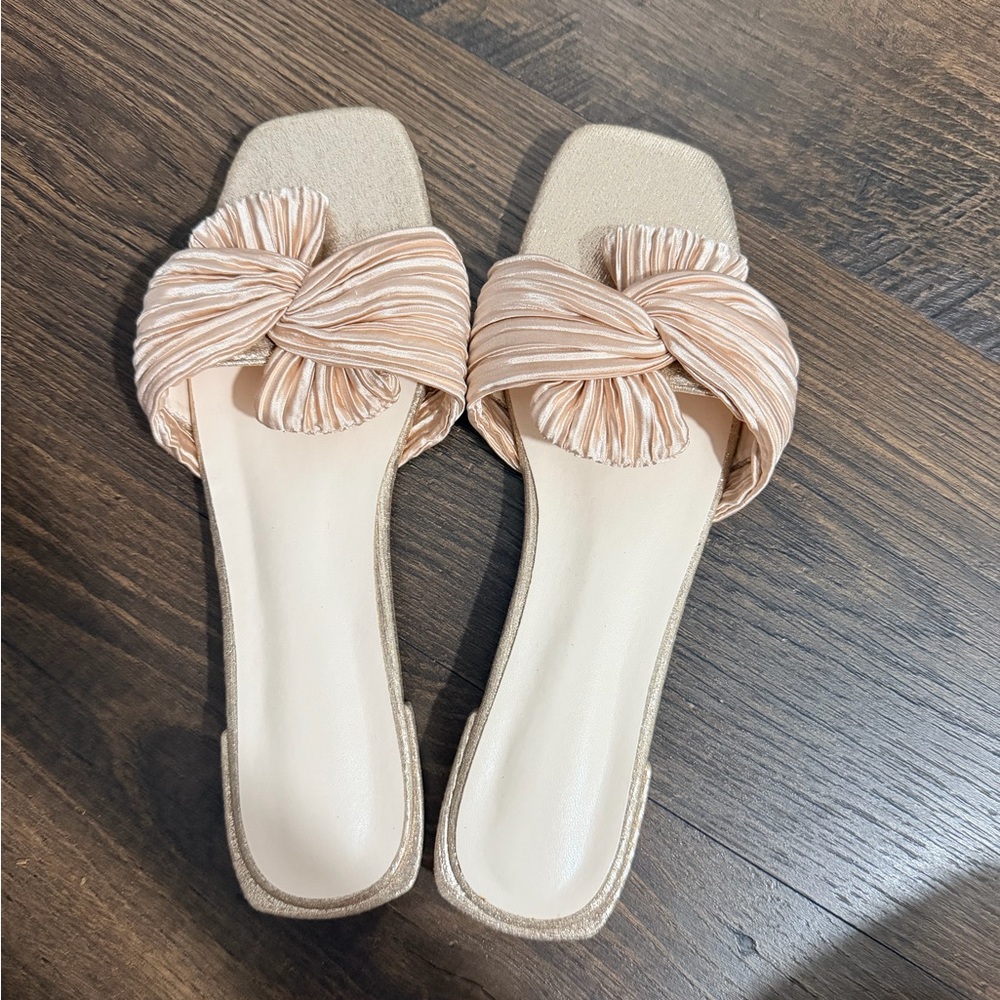 Sandals rose gold
